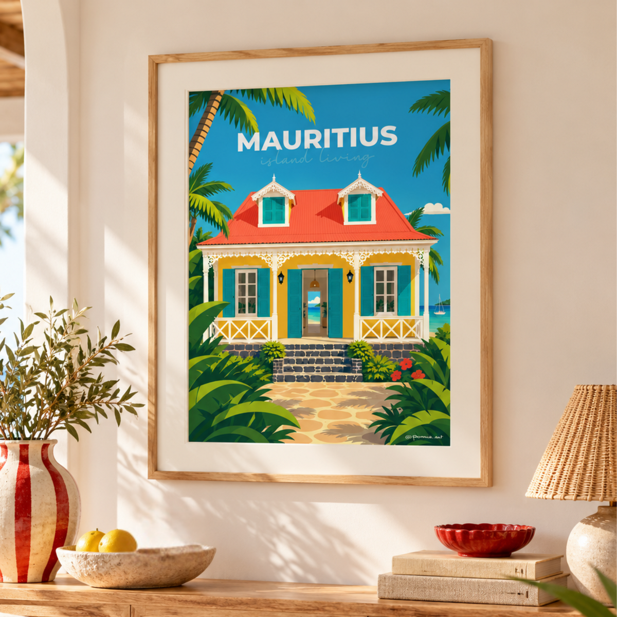 Poster Maison Coloniale de l'île Maurice dans un cadre en bois clair avec passe-partout blanc