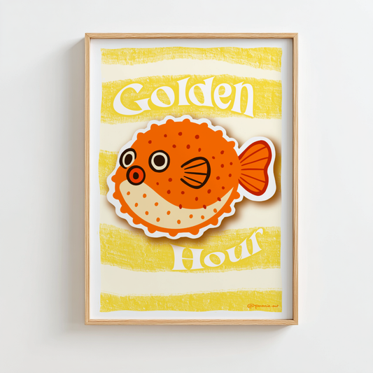 Affiche illustration encadrée Golden Hour Pommie représentant un poisson-globe sur fond jaune rayé
